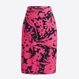 NWT J. Crew Pink Floral Pencil Skirt Sz 00